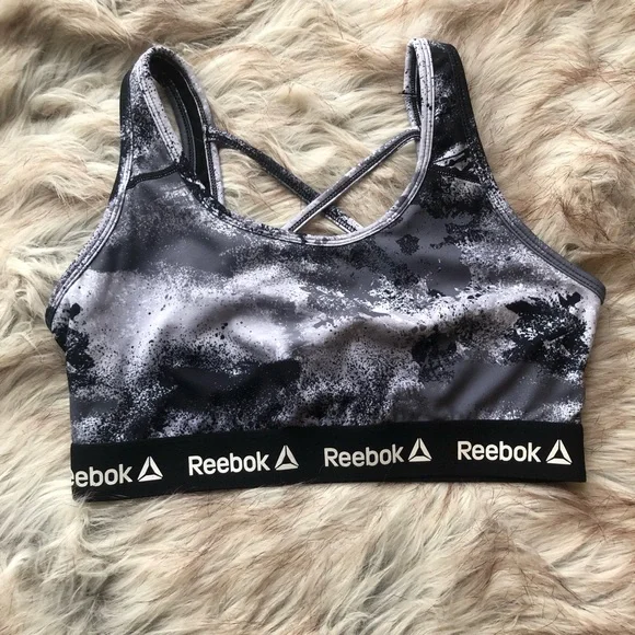 White & grey Reebok workout set - Picture 2 of 6